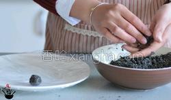 用肚子搓汤圆的爆料视频,揭秘汤圆制作新潮流  第2张