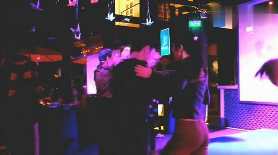 夜店最新爆料视频大全集,最新爆料视频大全集深度解析  第2张