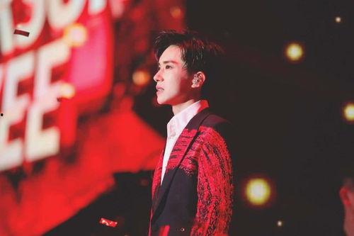 八卦圈爆料易烊千玺视频,八卦圈热议不断！  第3张