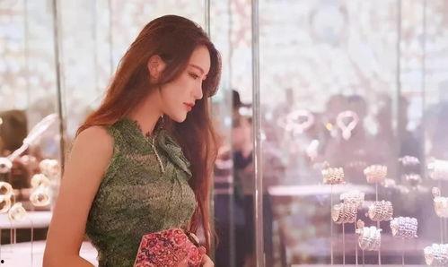 爆料外国名媛视频播放下载,揭秘网络传播背后的下载狂潮