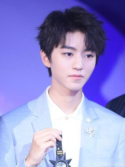 成毅娱乐 八卦爆料,揭秘明星幕后故事 第3张 成毅娱乐 八卦爆料,揭秘明星幕后故事 第3张