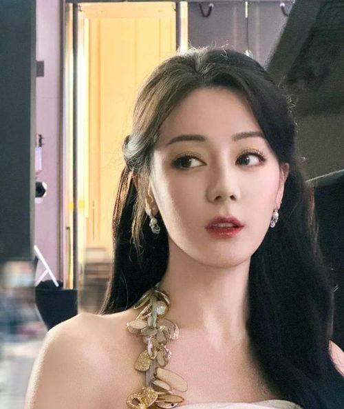 今日八卦爆料迪丽热巴  第2张